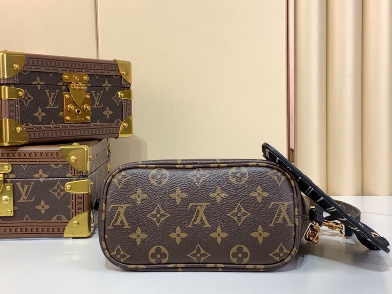 LV Shopping Bags